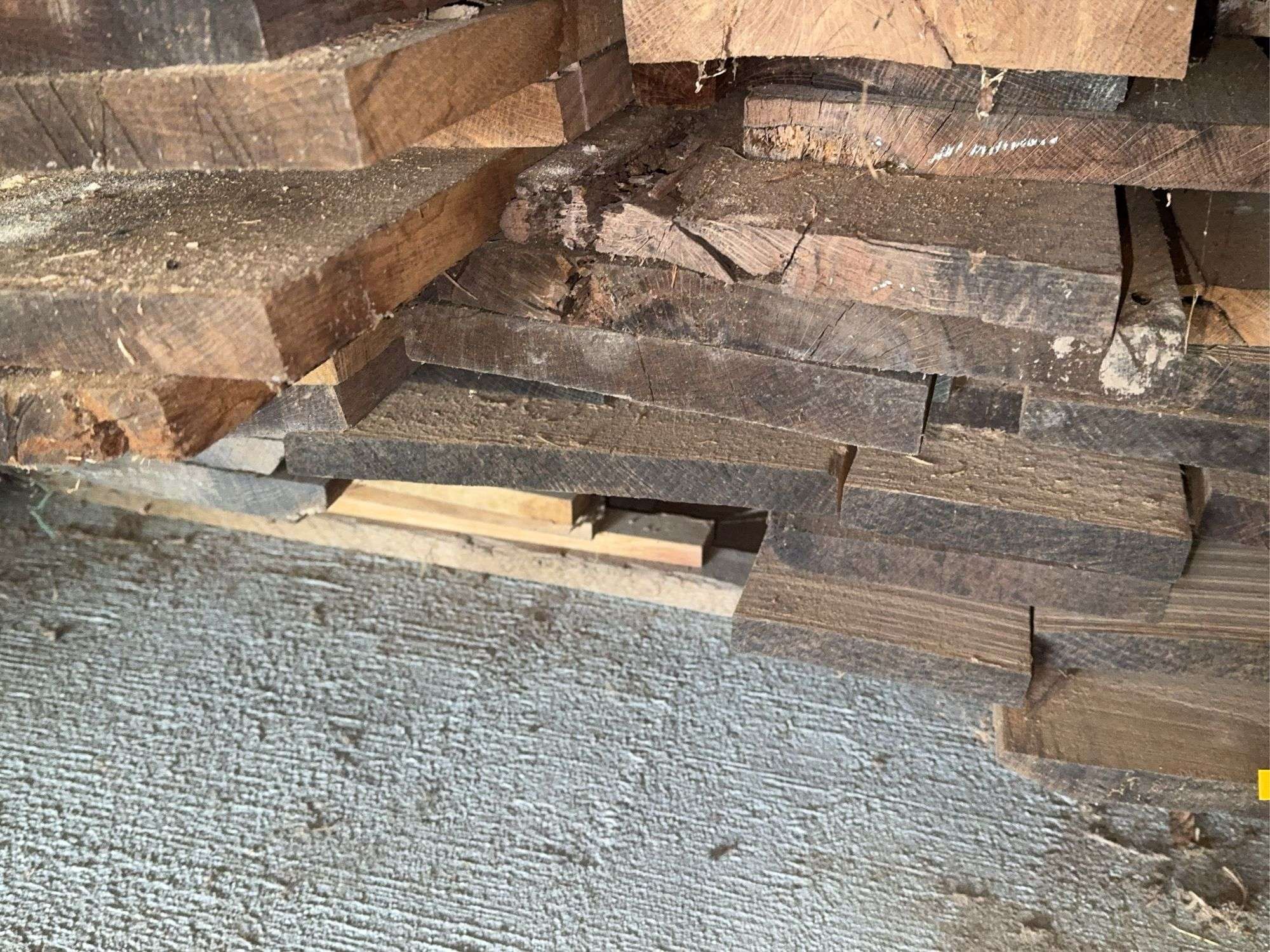 4/4 Rough Cut Lumber - Kaufman Realty &amp; Auctions