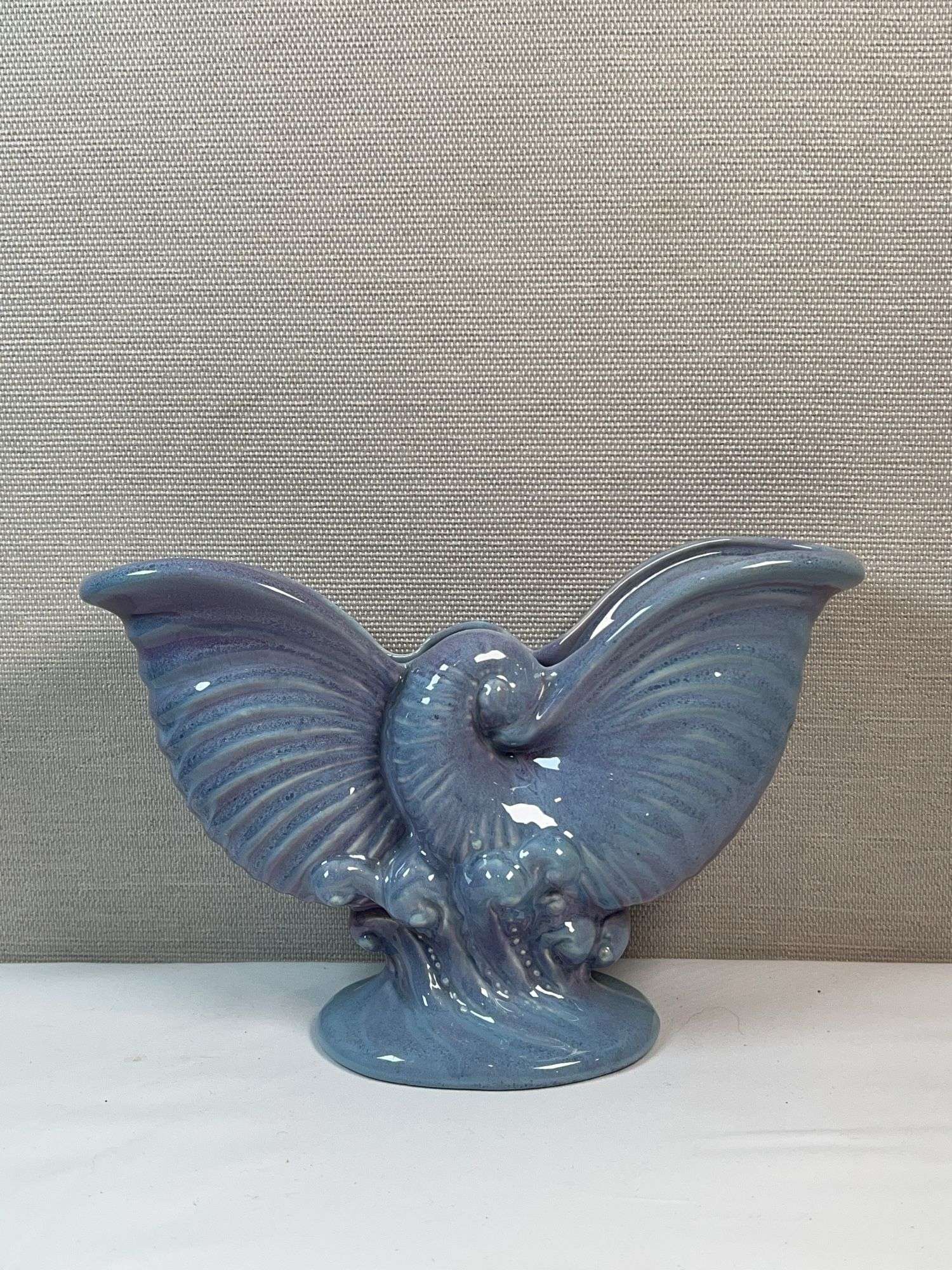 Royal Haeger R322 Blue Seagull Vase – Mid-Century Art Pottery