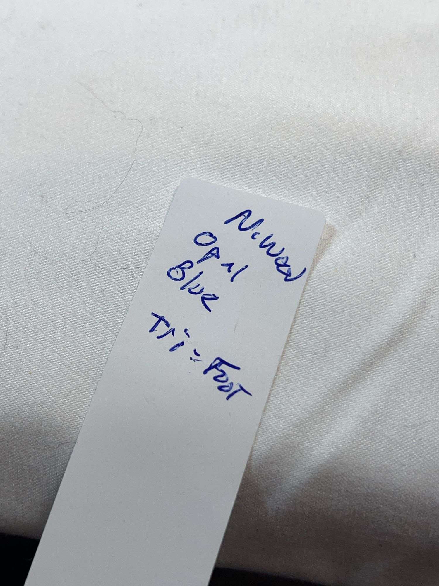 NORTHWOOD BLUE OPAL TRI-FOOT CANDY DISH