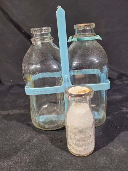 LAWSON MILK BOTTLES & CARRIER