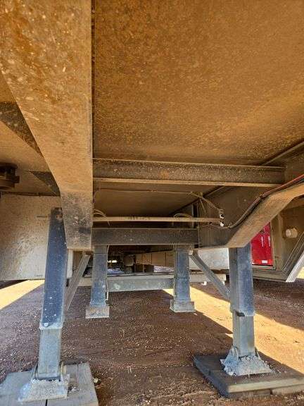 2018 Turnkey Industries 44ft Mobile Data Trailer