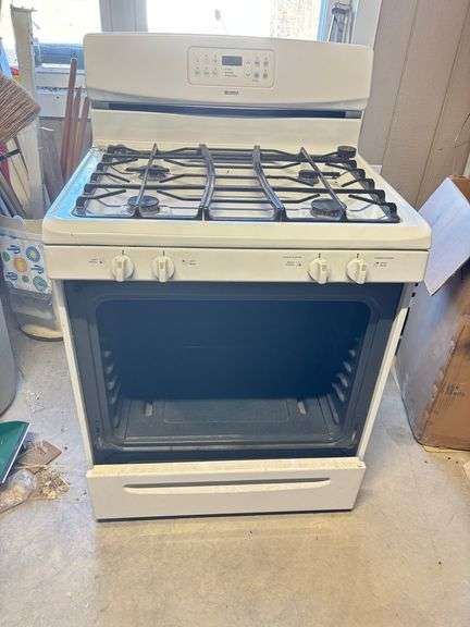 Kenmore Gas Stove ,Works{needs front door}