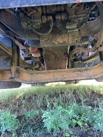 2013 Mack CHU613 miles & hrs unknown- doesn't run