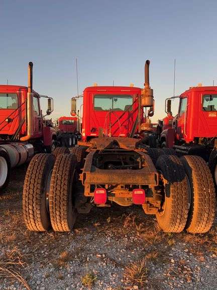 2008 Mack CHU613 showing 54,769 mi, 6,209 hrs- doesn't run