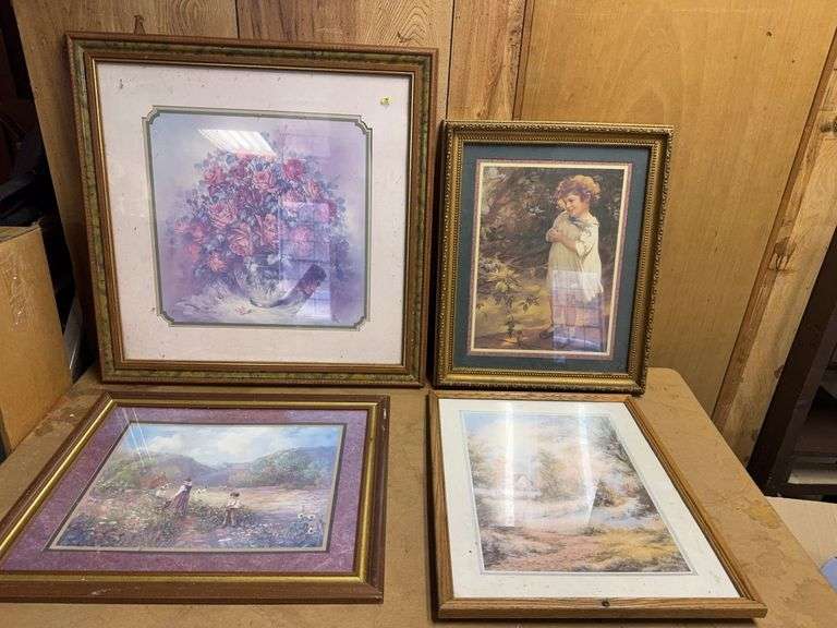 (4) Picture Frames