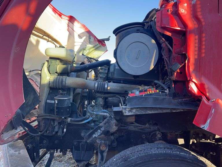 2003 Sterling 125,775 mi, hrs unknown- doesn't run