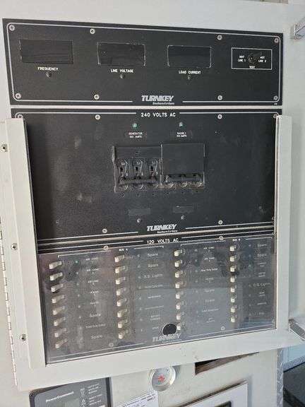 2014 Turnkey Industries 44ft Mobile Data Trailer