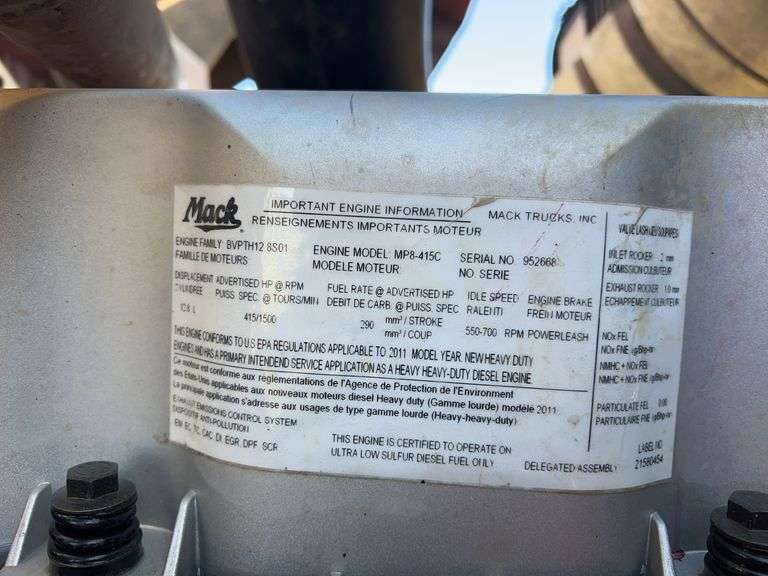 2012 Mack CHU613 showing 33,805 mi, 13,042 hrs -