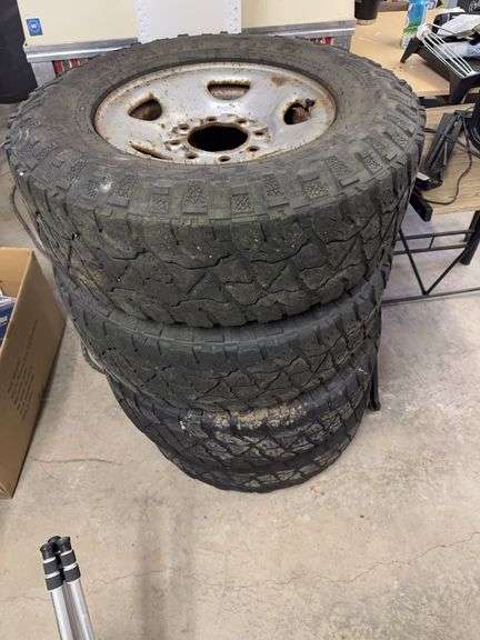 (4) Safari TSR Tires 30” DiA. 9” W