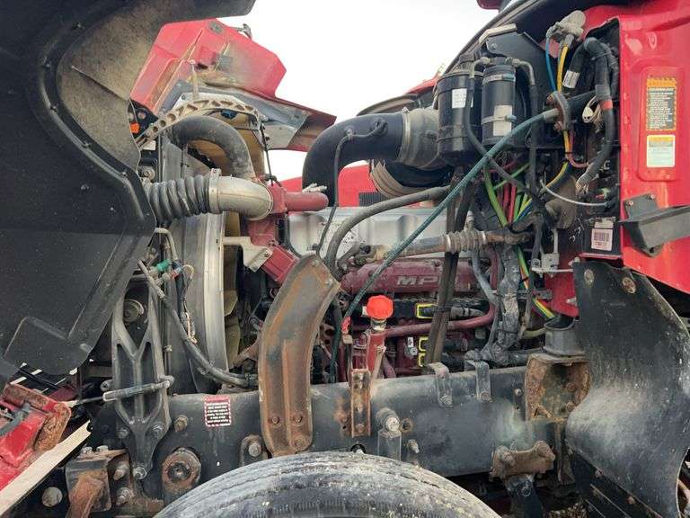 2008 Mack CHU613 showing 54,769 mi, 6,209 hrs- doesn't run