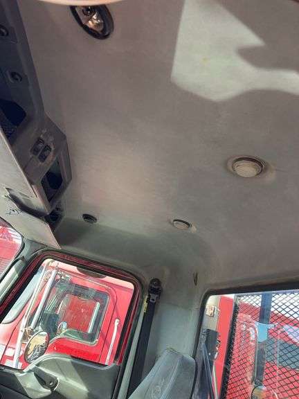 2012 Mack CHU613 showing 39,668 mi, 4,939 hrs - runs