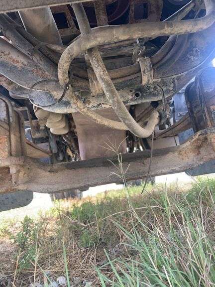 2008 Mack CHU613 showing 46,410 mi, 11,397 hrs- runs