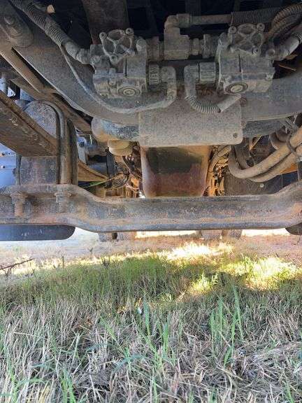 2013 Mack CHU613 showing 11,159 mi, 3,727 hrs- runs