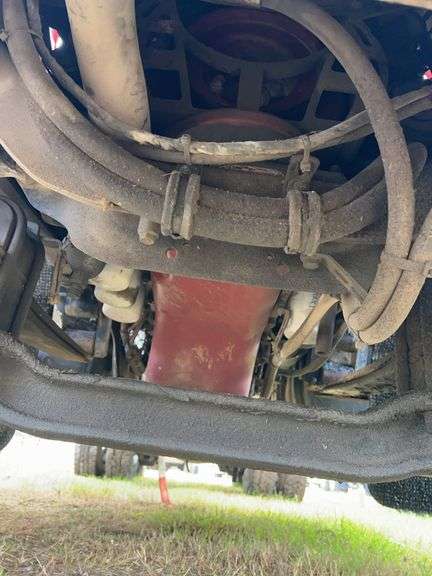 2008 Mack CHU613 showing 42,924 mi, 9,374 hrs- runs