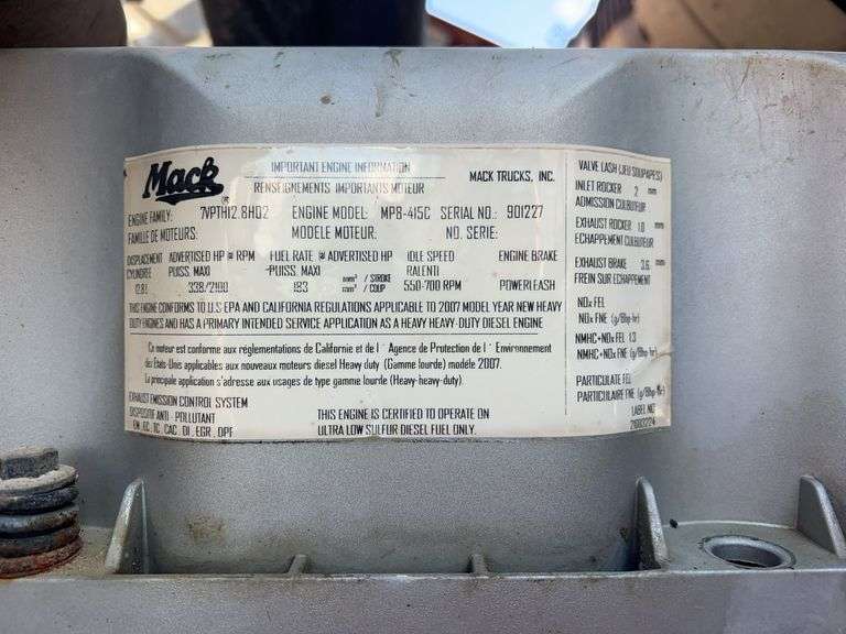 2008 Mack CHU613 showing 41,791 mi, 7,598 mi- doesn't run