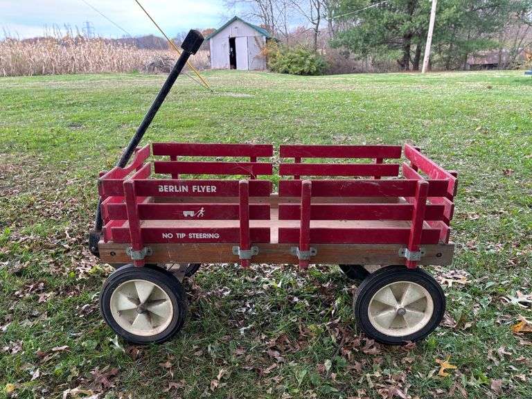 Berlin flyer wagon