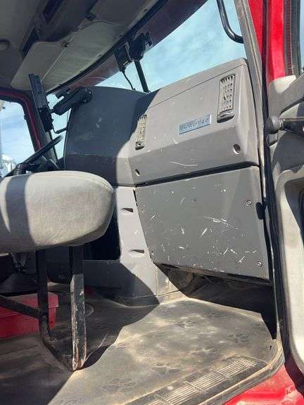 2008 Mack CHU613 showing 58,778 mi, 14,600 hrs - runs