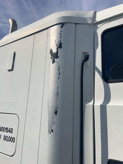 2007 Mack CXP613 showing 551,127 mi, 17,645 hrs - doesn't run