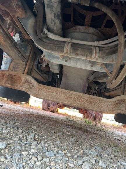 2008 Mack CHU613 showing 54,769 mi, 6,209 hrs- doesn't run