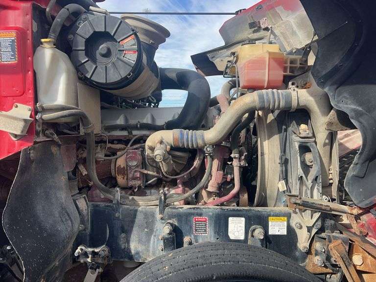 2012 Mack CHU613 showing 88,859 mi, 12,352 hrs - doesn't run