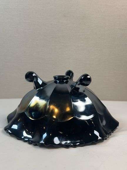 FENTON STAG AND HOLLY CARNIVAL FOOTED DISH