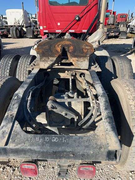 2012 Mack CHU613 showing 48,475 mi, 3,068 hrs- runs