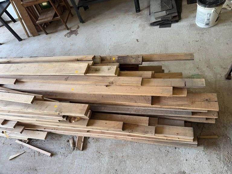 Assortment of Oak and Maple Lumber (Mostly Oak)