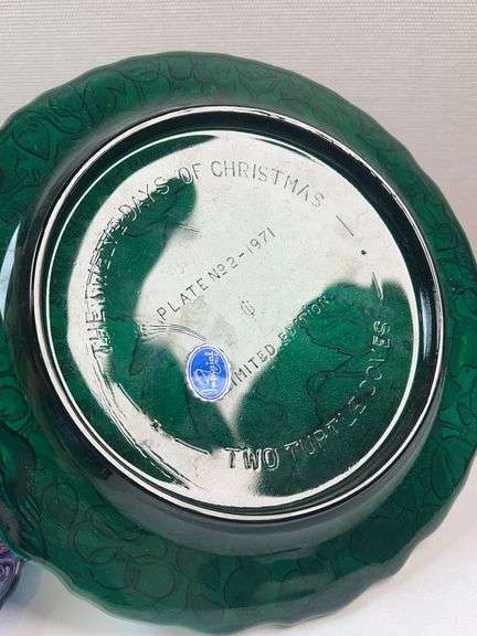 Imperial Glass “Two Turtle Doves” Carnival Plates – 2 Colors