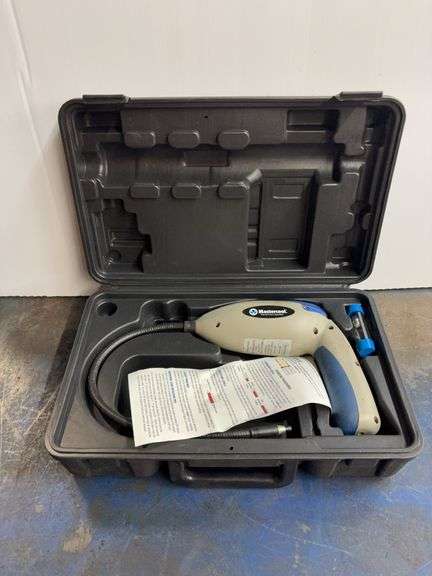 Mastercool Electronic leak detector kit w/ case