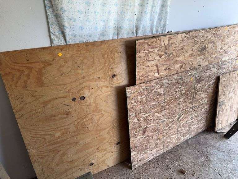 Assortment of Plywood