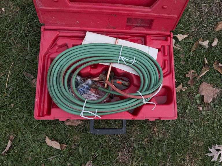 Harris Welding/Cutting and Heating Outfit