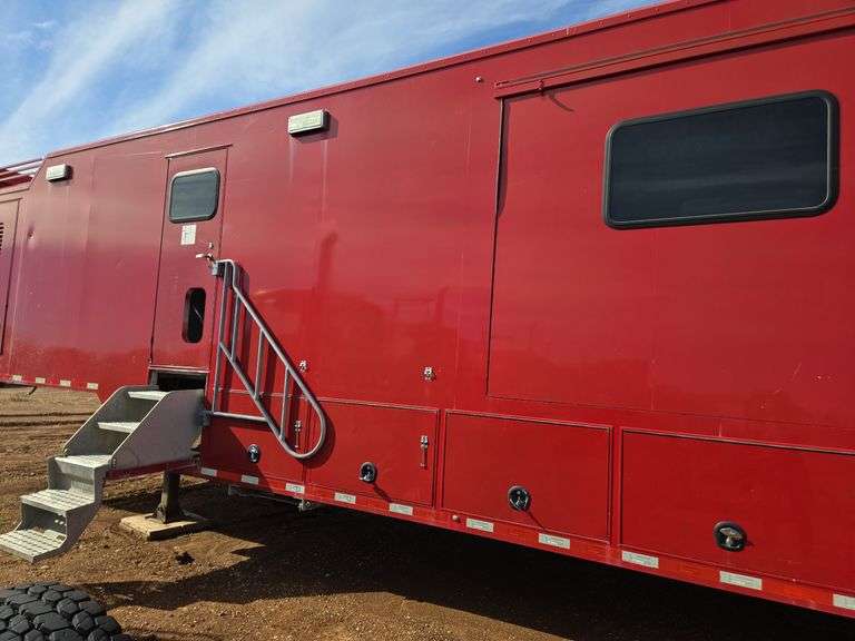 2014 Turnkey Industries 44ft Mobile Data Trailer