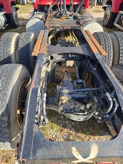 2012 Mack CHU613 showing 30,622 mi, 8,665 hrs- runs