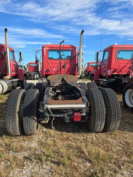 2012 Mack CHU613 showing 50,614 mi, hrs unknown - doesn't run