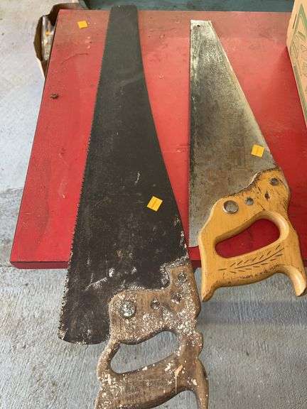 2 Handsaws