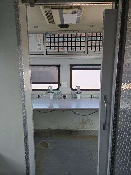 2014 Turnkey Industries 44ft Mobile Data Trailer