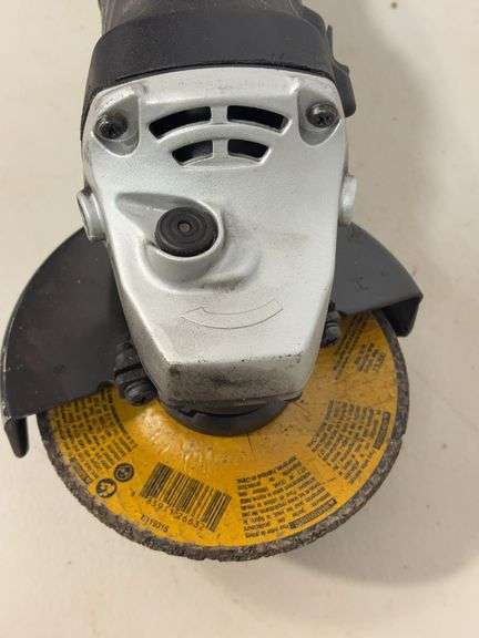 Hitachi G12SR3 electric disc grinder w/ case