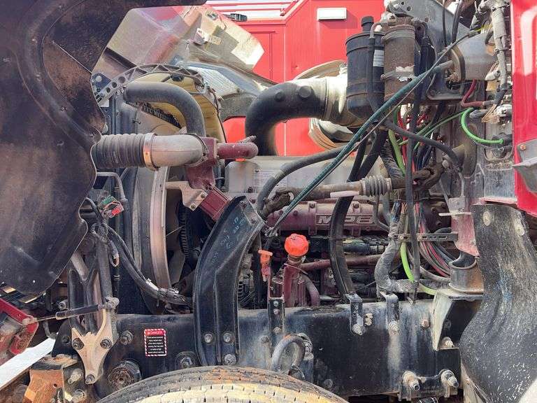 2012 Mack CHU613 showing 43,299 mi, 12,171 hrs - runs