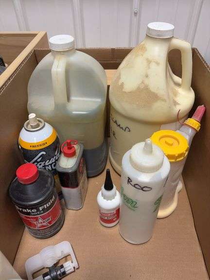 Wooden box & other box of spray paint & stain, brake & parts cleaner, degreaser & more