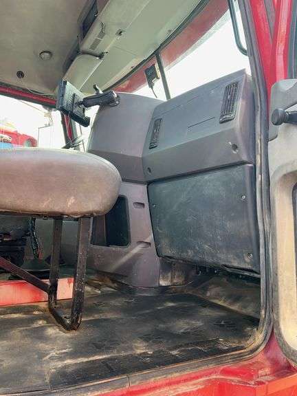 2012 Mack CHU613 showing 51,131 mi, 11,743 hrs - runs