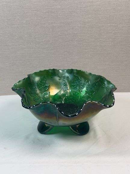 FENTON CARNIVAL STAG AND HOLLY