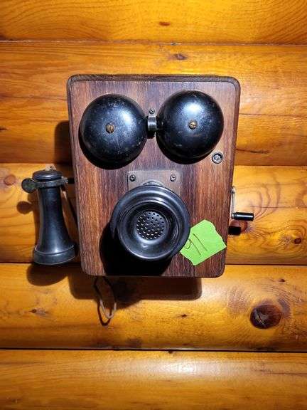 EARLY WALL MOUNTED PHONE
