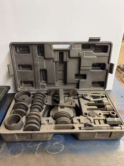 Wheel bearing press - OTC w/ case