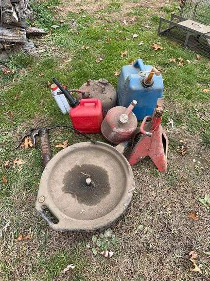 (4) Gas Cans, Jack, Oil Pan, and other misc.