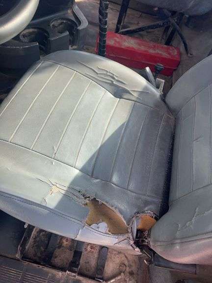 2008 Mack CHU613 showing 46,410 mi, 11,397 hrs- runs