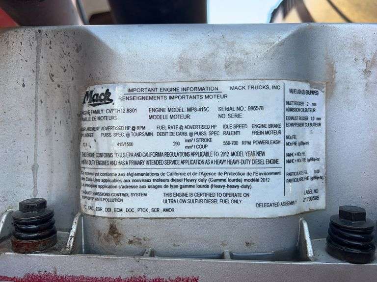 2013 Mack CHU613 showing 119,268 mi, 8,805 hrs- runs