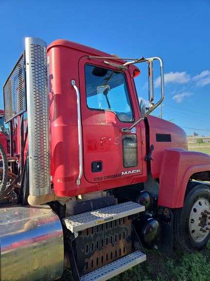 2012 Mack CHU613 showing 44,403 mi, 1,682 hrs- runs