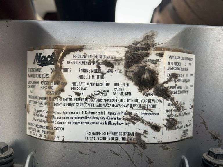 2008 Mack CHU613 showing 54,769 mi, 6,209 hrs- doesn't run