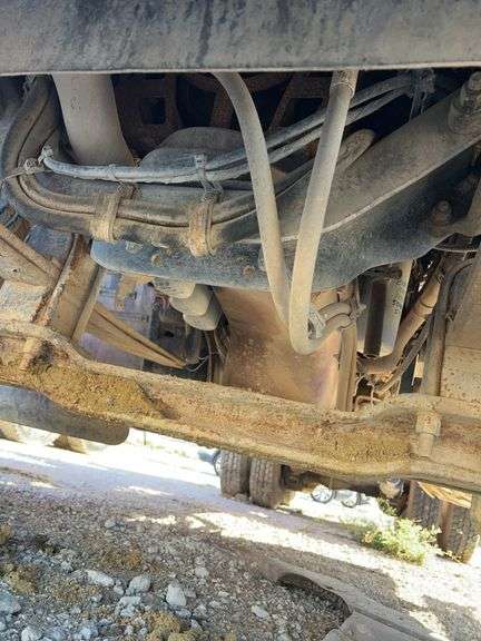 2008 Mack CHU613 showing 55,705 mi, 14,199 hrs- runs