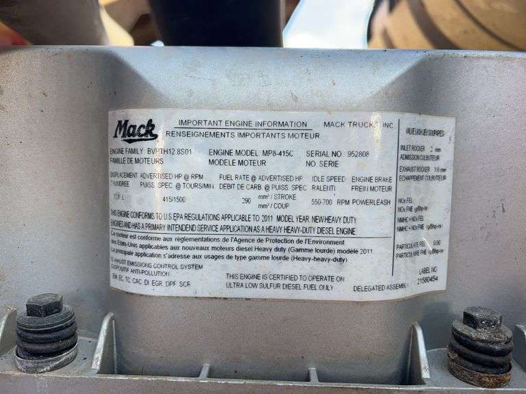 2012 Mack CHU613 miles & hrs unknown- doesn't run